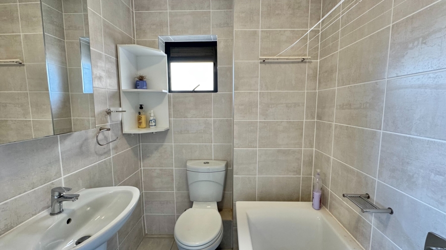 2 Bedroom Property for Sale in Greenbay Eco Estate Western Cape